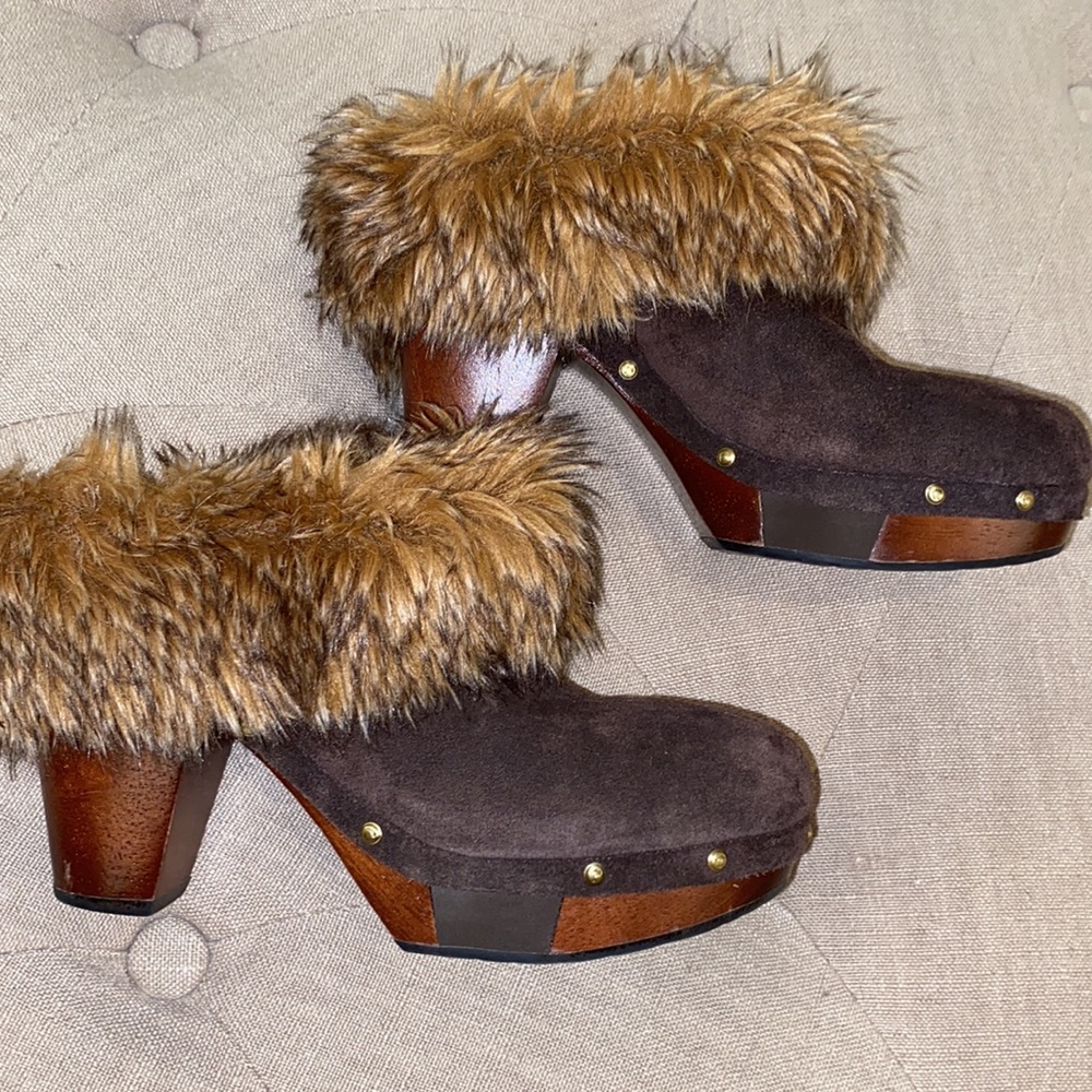 Rockport Clogs